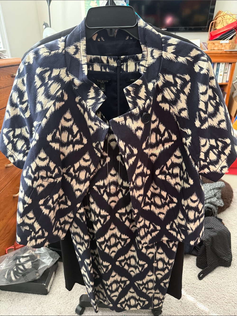 Talbots Navy and Cream Geometric Short-Sleeve Blazer